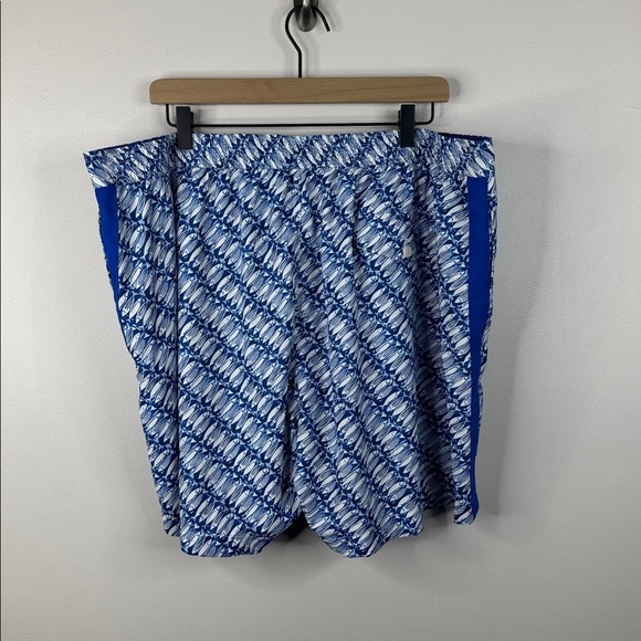 Tommy Bahama Men's 2XLB Rialto Reel It In 6-Inch Swim Trunks - Picture 5 of 7